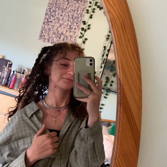 Meet your Posher, Joelle - Picture 1 of 1